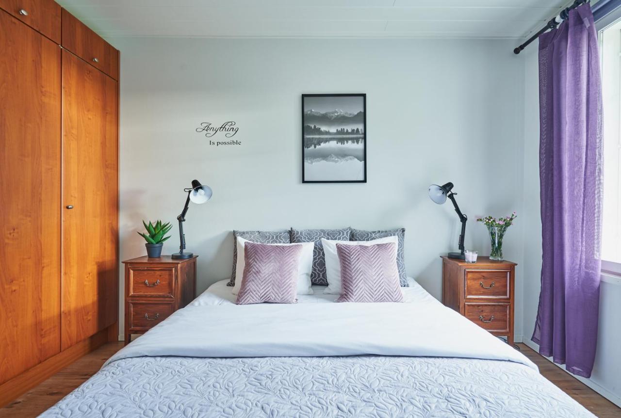 Apartments In Порво Екстериор снимка