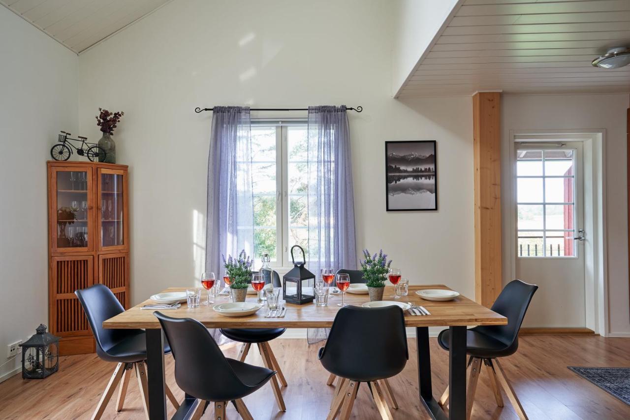 Apartments In Порво Екстериор снимка