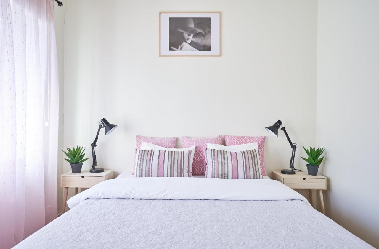 Apartments In Порво Екстериор снимка